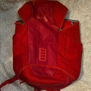 Under Armour Bold Red School Or College Backpack Well Build Perfect For Soccer